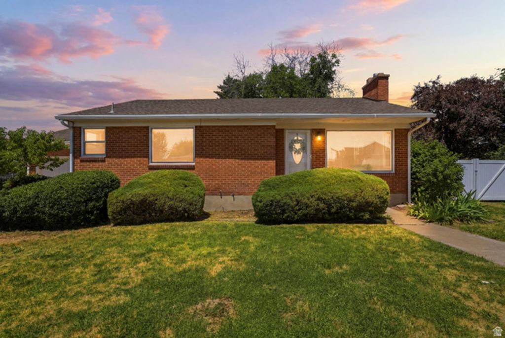 2102 W 5125 S, Roy, UT 84067