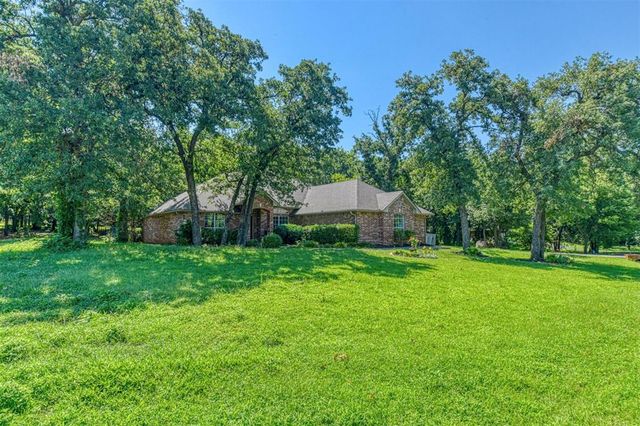 1408 Foxboro Lane, Blanchard, OK 73010