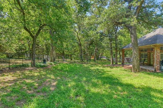 1408 Foxboro Lane, Blanchard, OK 73010