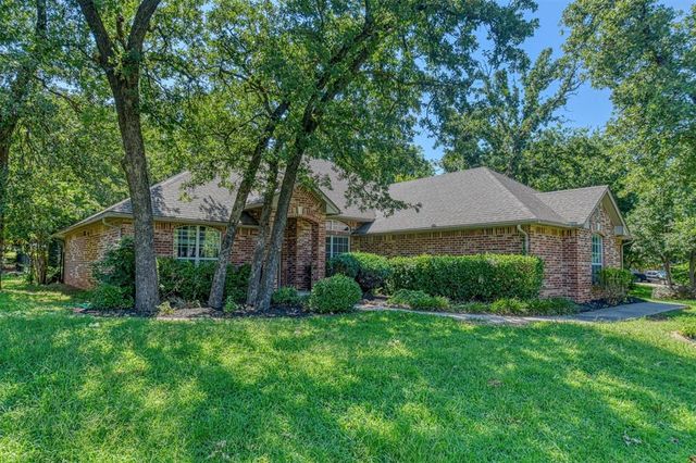 1408 Foxboro Lane, Blanchard, OK 73010