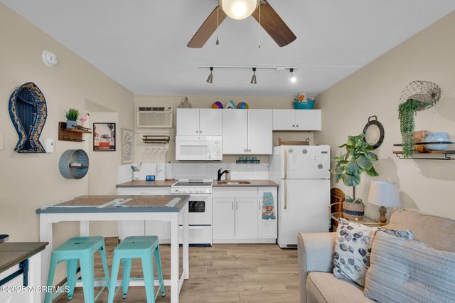 1515 Boulevard 24, Seaside Heights, NJ 08751