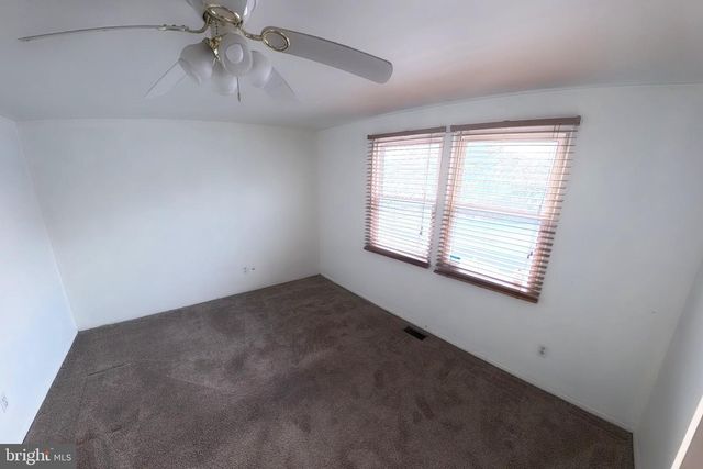 15 TIBER LN, Willingboro, NJ 08046