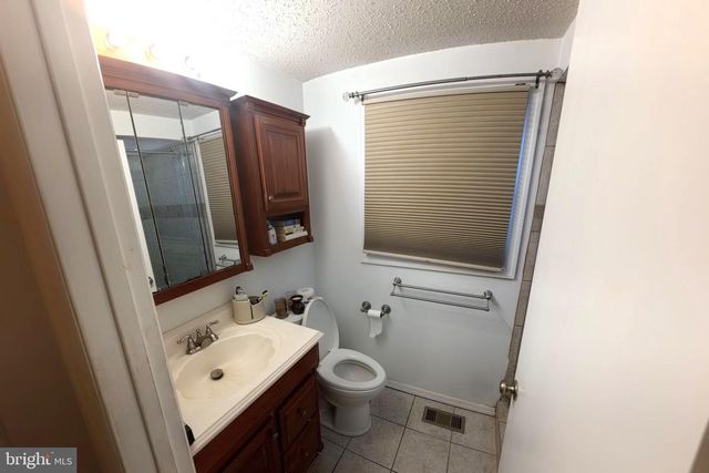 15 TIBER LN, Willingboro, NJ 08046