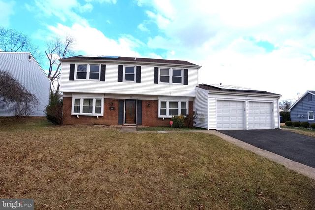15 TIBER LN, Willingboro, NJ 08046