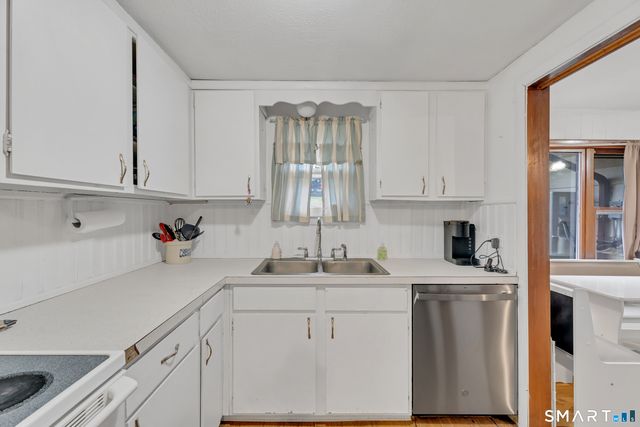 19 Club Lane, Plymouth, CT 06786