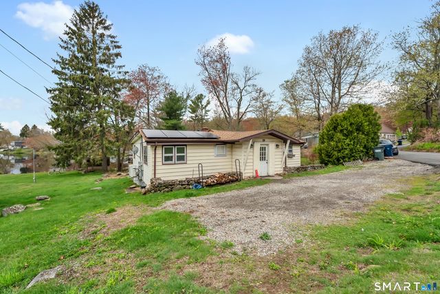 19 Club Lane, Plymouth, CT 06786