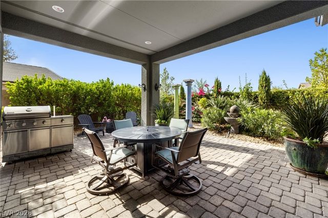68 Strada Caruso, Henderson, NV 89011