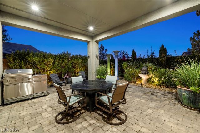 68 Strada Caruso, Henderson, NV 89011