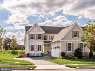 24 RADNOR LN, Kennett Square, PA 19348