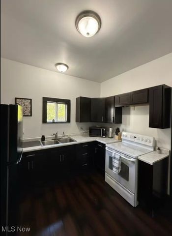 375 McGowan Street, Akron, OH 44306