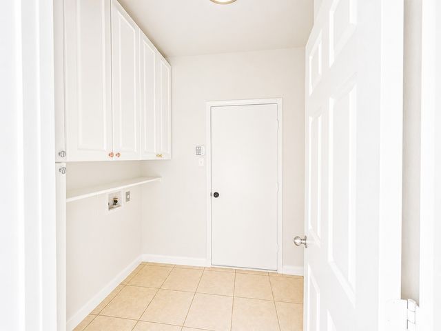 1913 Caddo Springs Drive, Fort Worth, TX 76247