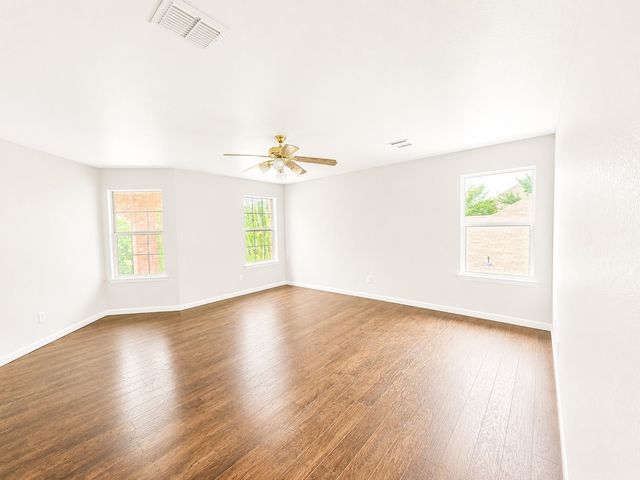 1913 Caddo Springs Drive, Fort Worth, TX 76247