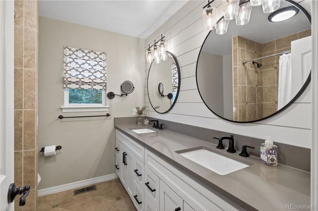 3041 Wyecliff Way, Highlands Ranch, CO 80126