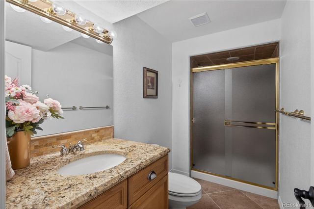 3041 Wyecliff Way, Highlands Ranch, CO 80126