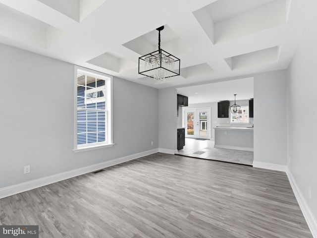 260 S BROAD ST, Penns Grove, NJ 08069