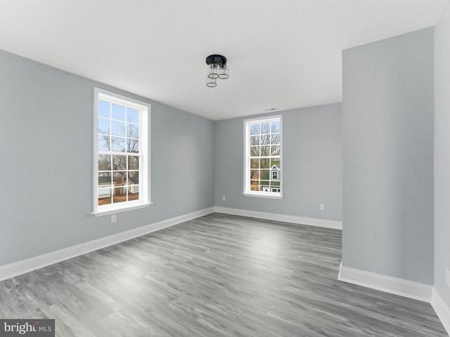 260 S BROAD ST, Penns Grove, NJ 08069