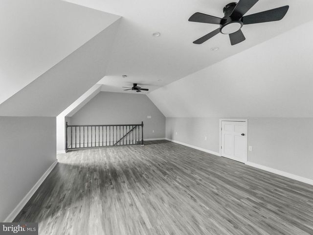 260 S BROAD ST, Penns Grove, NJ 08069