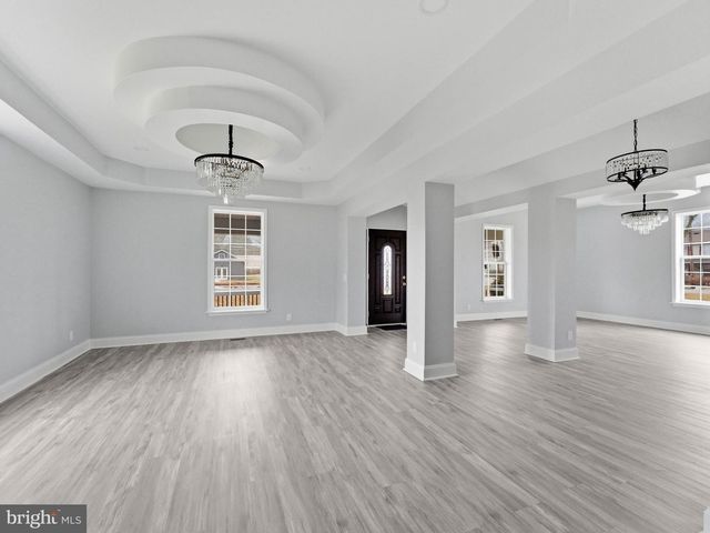 260 S BROAD ST, Penns Grove, NJ 08069