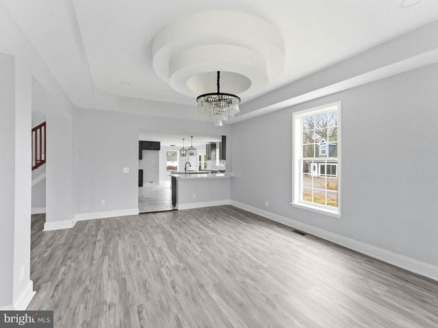 260 S BROAD ST, Penns Grove, NJ 08069