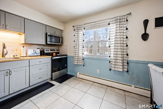 55 Beths Avenue APT 77, Bristol, CT 06010