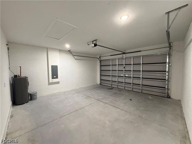 3222 48th ST W, Lehigh Acres, FL 33971