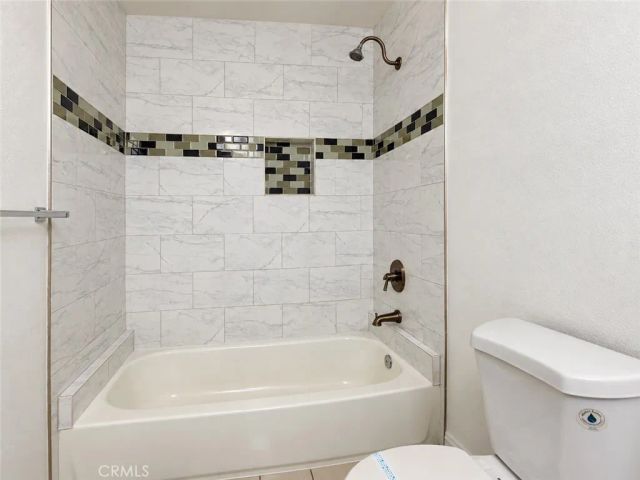 751 E 104th Street, Los Angeles, CA 90002