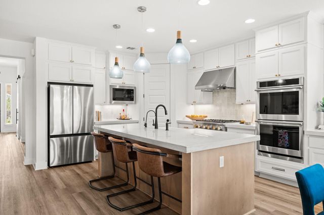 518 Toyah DR, Dripping Springs, TX 78620