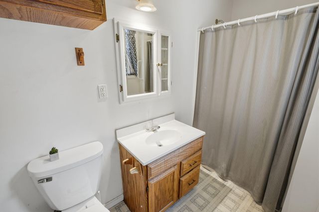 9050 Almena Drive, Kalamazoo, MI 49009