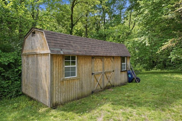 9050 Almena Drive, Kalamazoo, MI 49009
