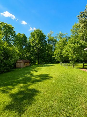 9050 Almena Drive, Kalamazoo, MI 49009