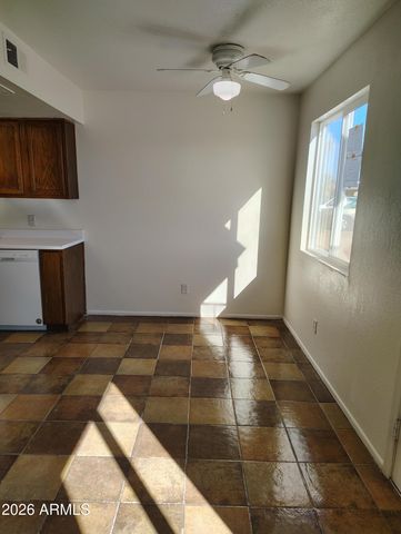 2560 S YAVAPAI Road, Apache Junction, AZ 85119