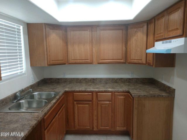 2560 S YAVAPAI Road, Apache Junction, AZ 85119