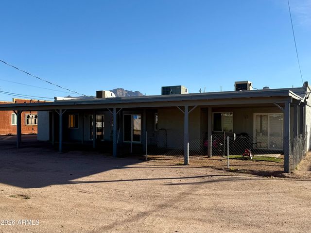 2560 S YAVAPAI Road, Apache Junction, AZ 85119