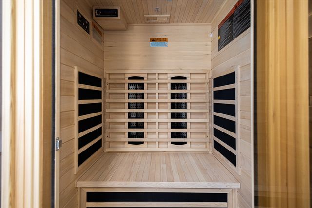 9622 Hilldale Drive, Dallas, TX 75231