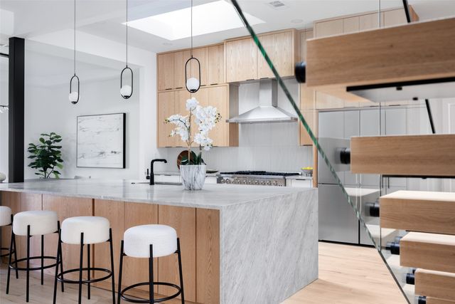 9622 Hilldale Drive, Dallas, TX 75231