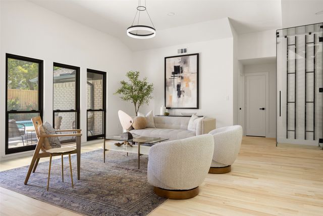 9622 Hilldale Drive, Dallas, TX 75231