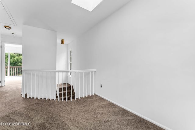 206 Bent Trail, Toms River, NJ 08753
