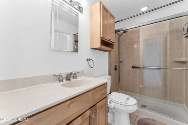 206 Bent Trail, Toms River, NJ 08753