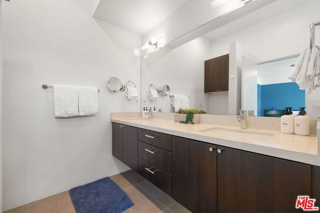 1570 E Sunny Dunes Road, Palm Springs, CA 92264