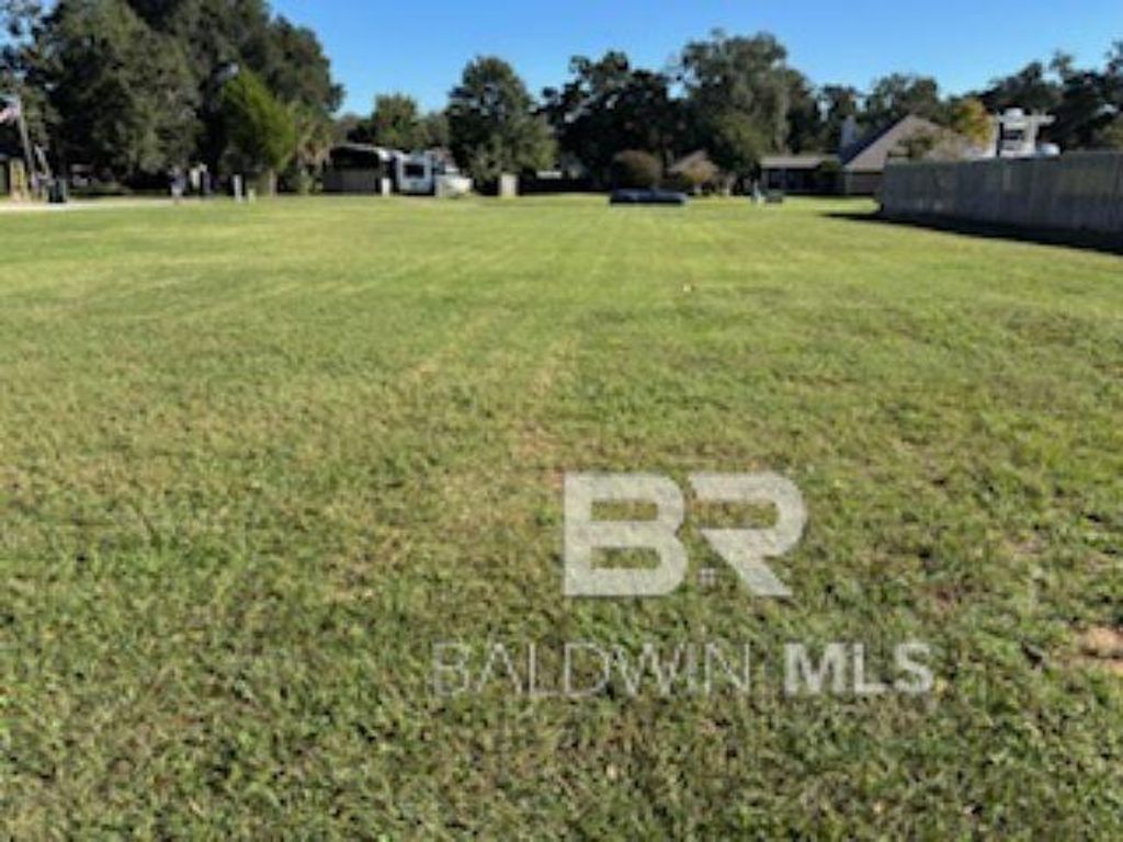 33434 Woodlands Drive, Lillian, AL 36549