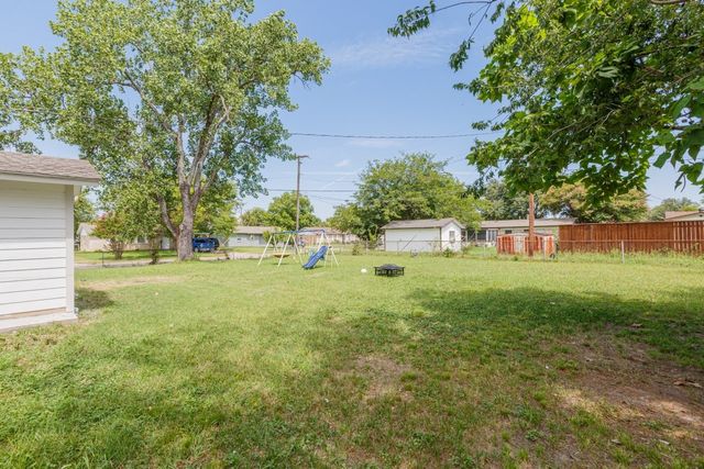 1519 Briarwood Drive, Mesquite, TX 75149