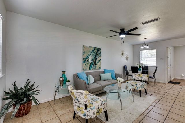 1519 Briarwood Drive, Mesquite, TX 75149