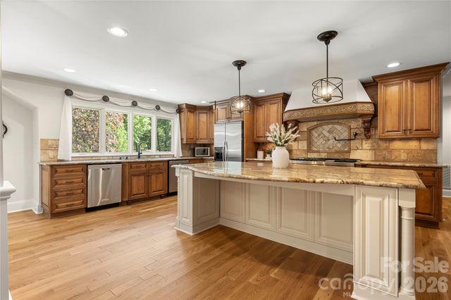 4531 Montibello Drive, Charlotte, NC 28226