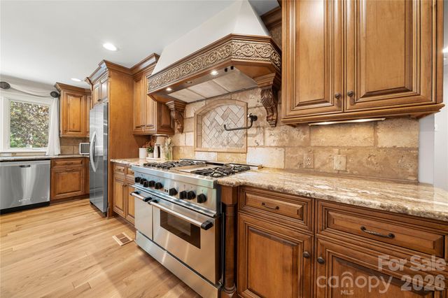 4531 Montibello Drive, Charlotte, NC 28226