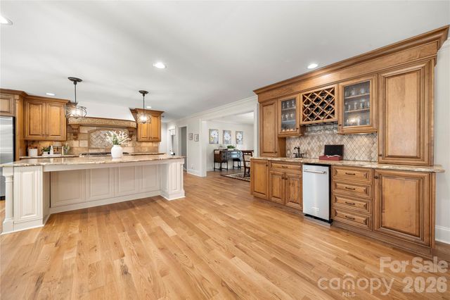 4531 Montibello Drive, Charlotte, NC 28226