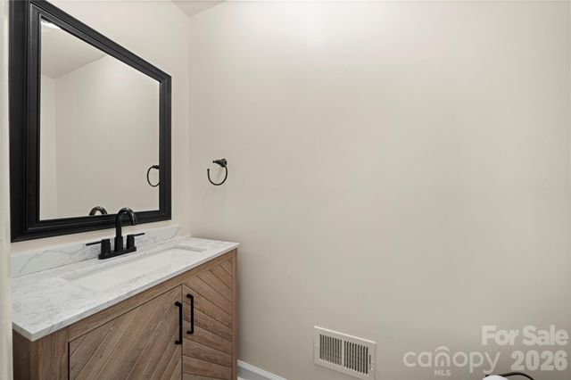 4531 Montibello Drive, Charlotte, NC 28226