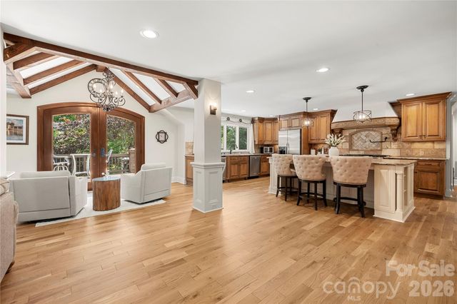4531 Montibello Drive, Charlotte, NC 28226