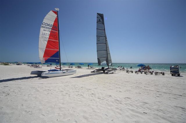 1001 BENJAMIN FRANKLIN DRIVE 403, Sarasota, FL 34236