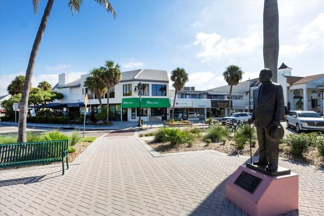 1001 BENJAMIN FRANKLIN DRIVE 403, Sarasota, FL 34236