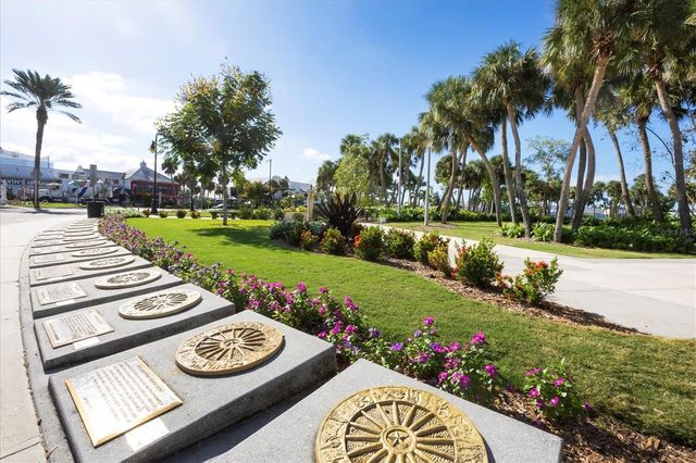 1001 BENJAMIN FRANKLIN DRIVE 403, Sarasota, FL 34236